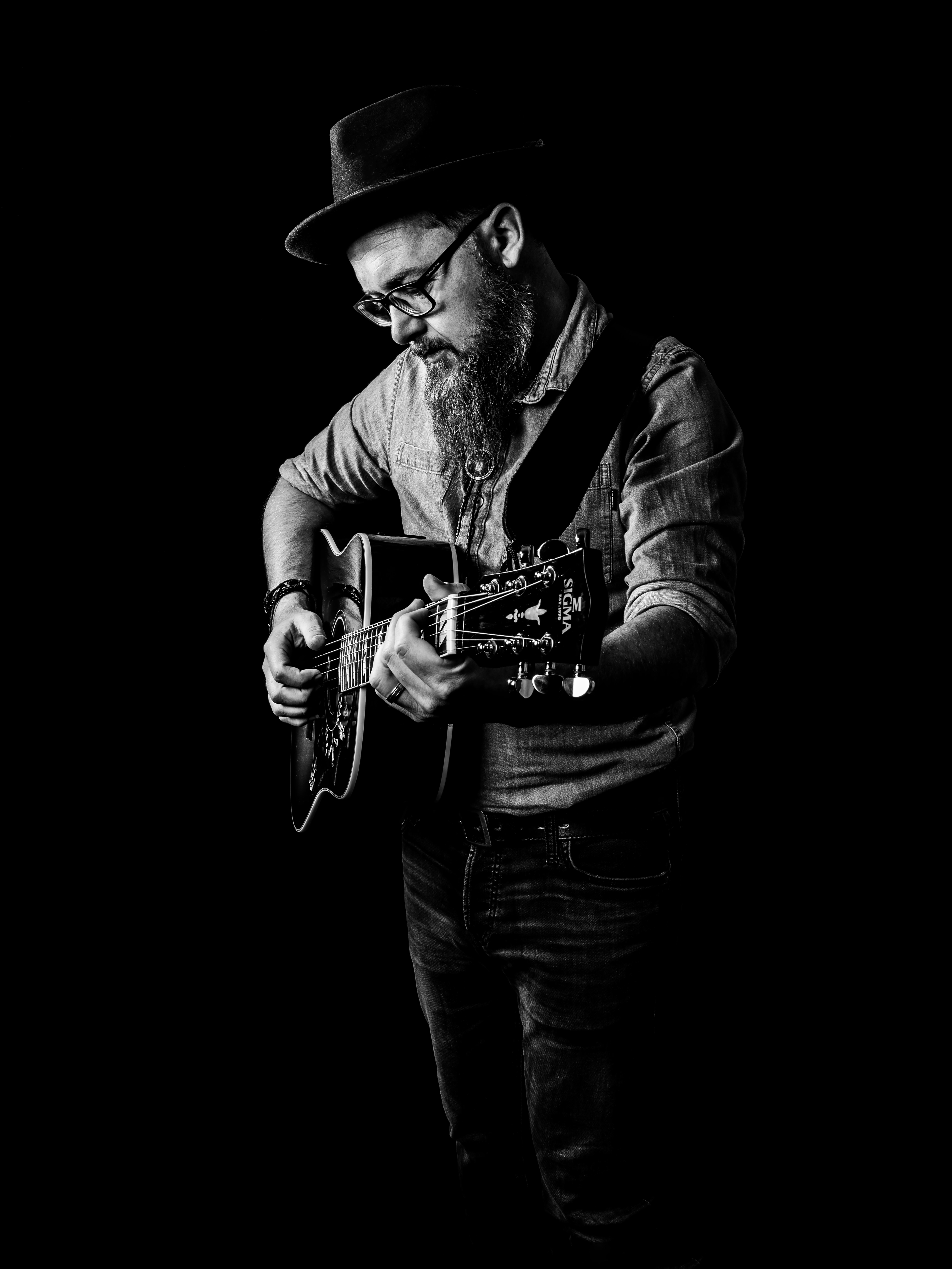 Single premiere: ‘I Just Wonder’ by Jeremy Beggs